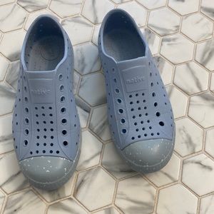 Native Jefferson blue size C13